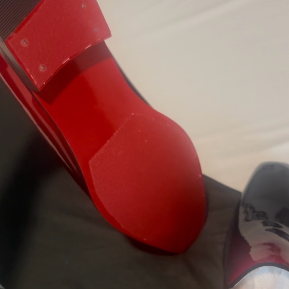 Men's Christian Louboutin Loafers - Picture 4 of 14